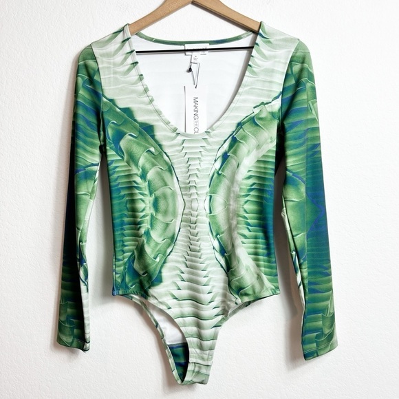 MAKING THE CUT SEASONG 2 EPISODE 6 PRINTED BODYSUIT BY GEORGIA'S WINNING LOOK - Picture 2 of 7